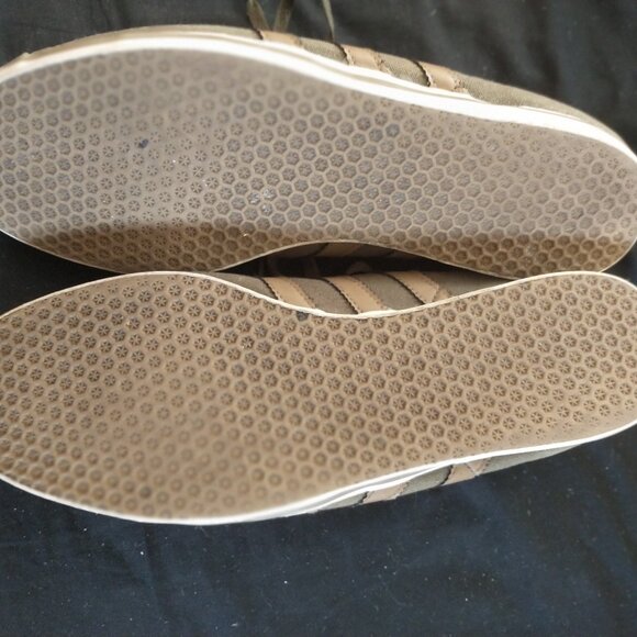 Adidas Gazelle green, size 13, used - Picture 8 of 8